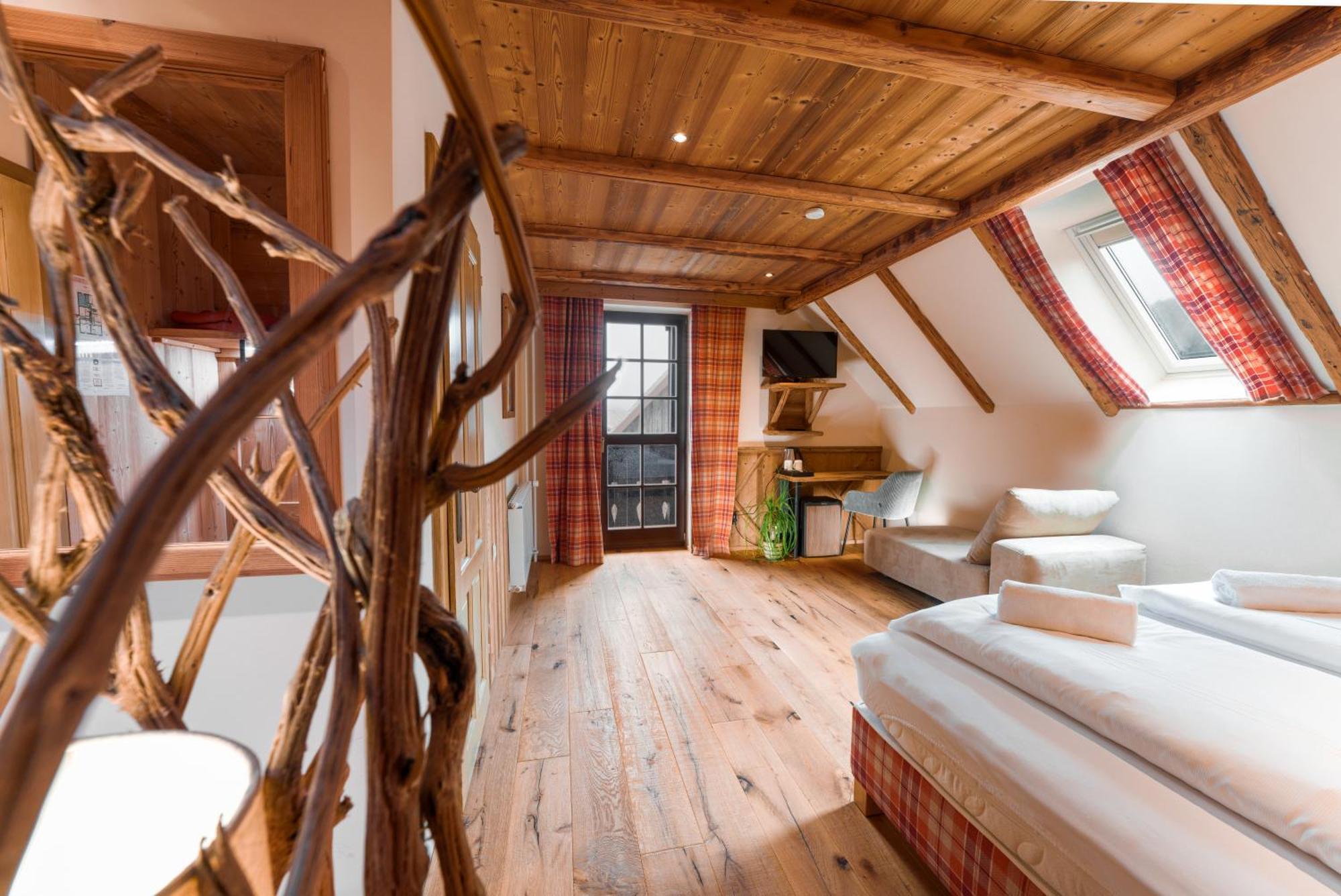 Hotel Gostilna Pri Martinu Kranjska Gora Exterior foto